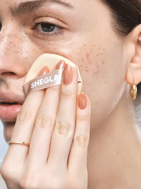 Sheglam Lock & Go Long-Lasting Cushion Foundation