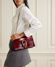 Load image into Gallery viewer, Gucci Dionysus shoulder bag