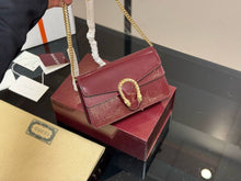 Load image into Gallery viewer, Gucci Dionysus shoulder bag