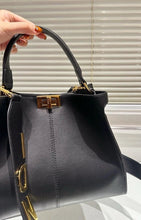 Load image into Gallery viewer, Fendi Peekaboo Bag