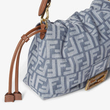 Load image into Gallery viewer, Fendi Mamma Baguette medium bag