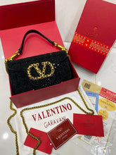 Load image into Gallery viewer, Valentino Garavani Locò small shoulder bag