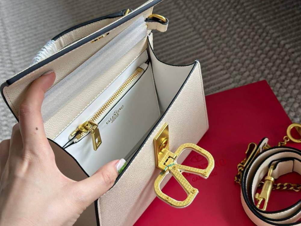 Valentino Garavani small VSling tote bag