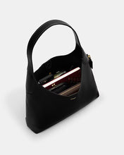 Load image into Gallery viewer, Coach Brooklyn Shoulder Bag 28