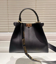 Load image into Gallery viewer, Fendi Peekaboo Bag