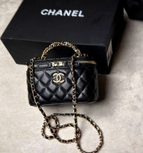 Load image into Gallery viewer, Chanel Vanity Bag