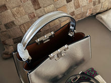 Load image into Gallery viewer, Tory Burch Mini Eleanor Metallic Satchel