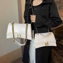 Load image into Gallery viewer, Balenciaga Crush shoulder bag